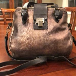 Libeskind Berlin- Karla Cupper/Black